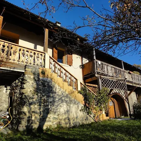 Vakantiehuis Les Tinons *